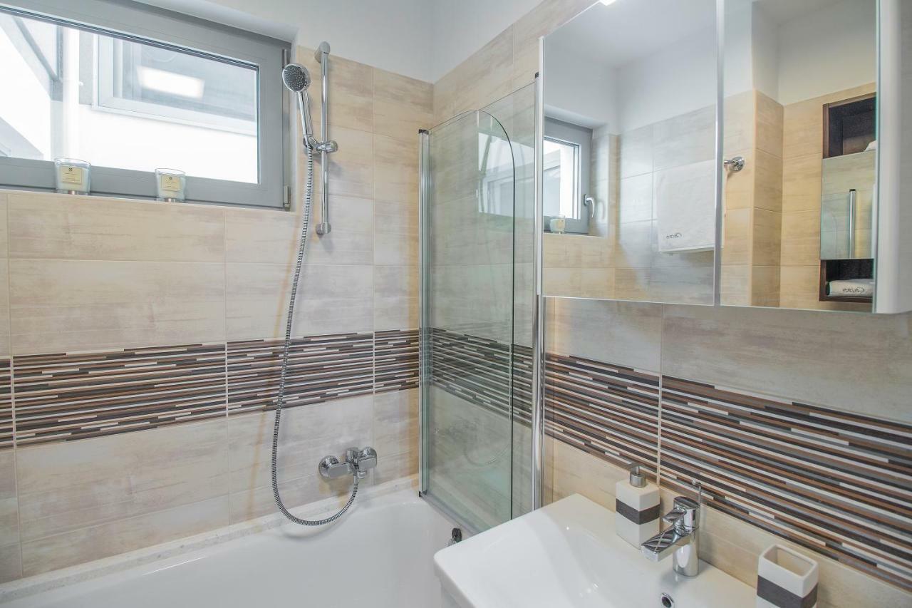 Caisa- Luxury Apartment 20 M From The Sea ซาดาร์ ภายนอก รูปภาพ